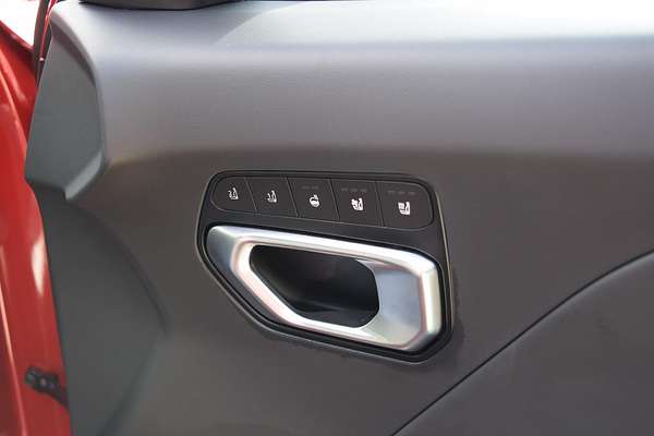 2025 Kia K4 GT-Line CL4m