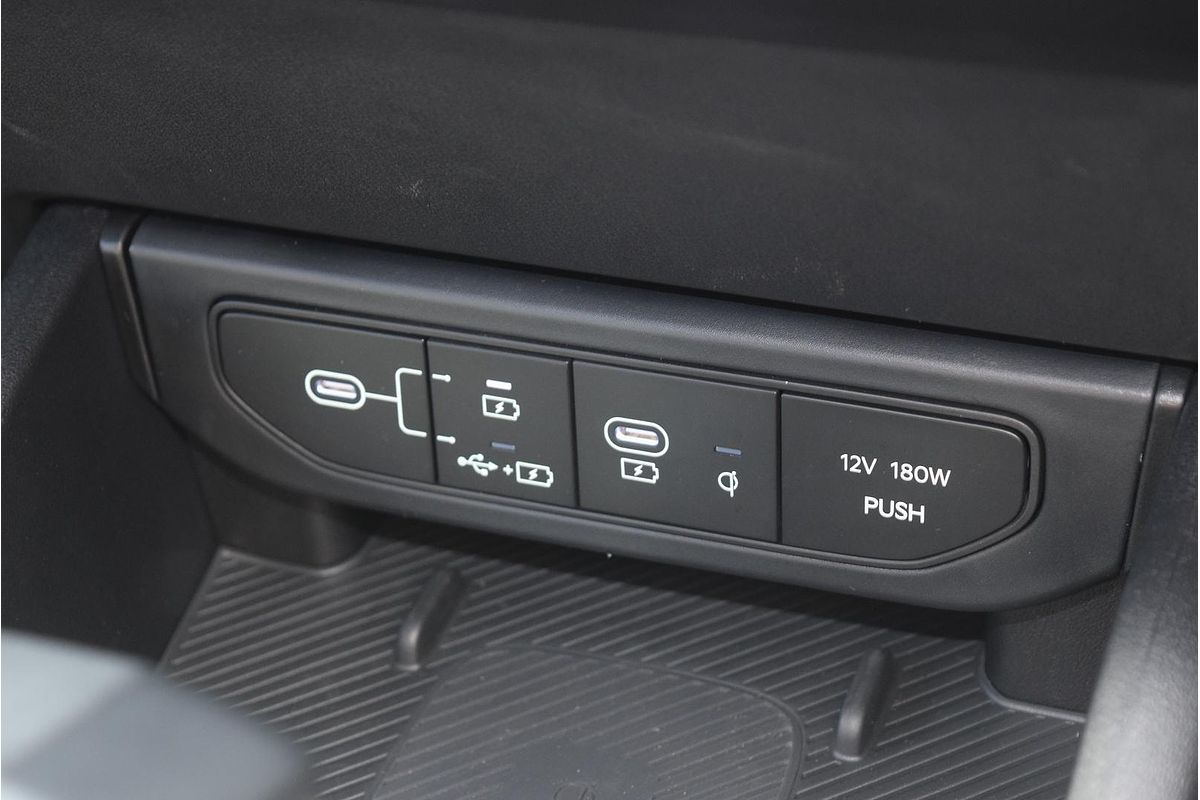 2025 Kia K4 GT-Line CL4m