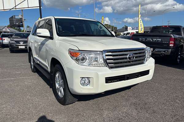 2015 Toyota Landcruiser Sahara URJ202R