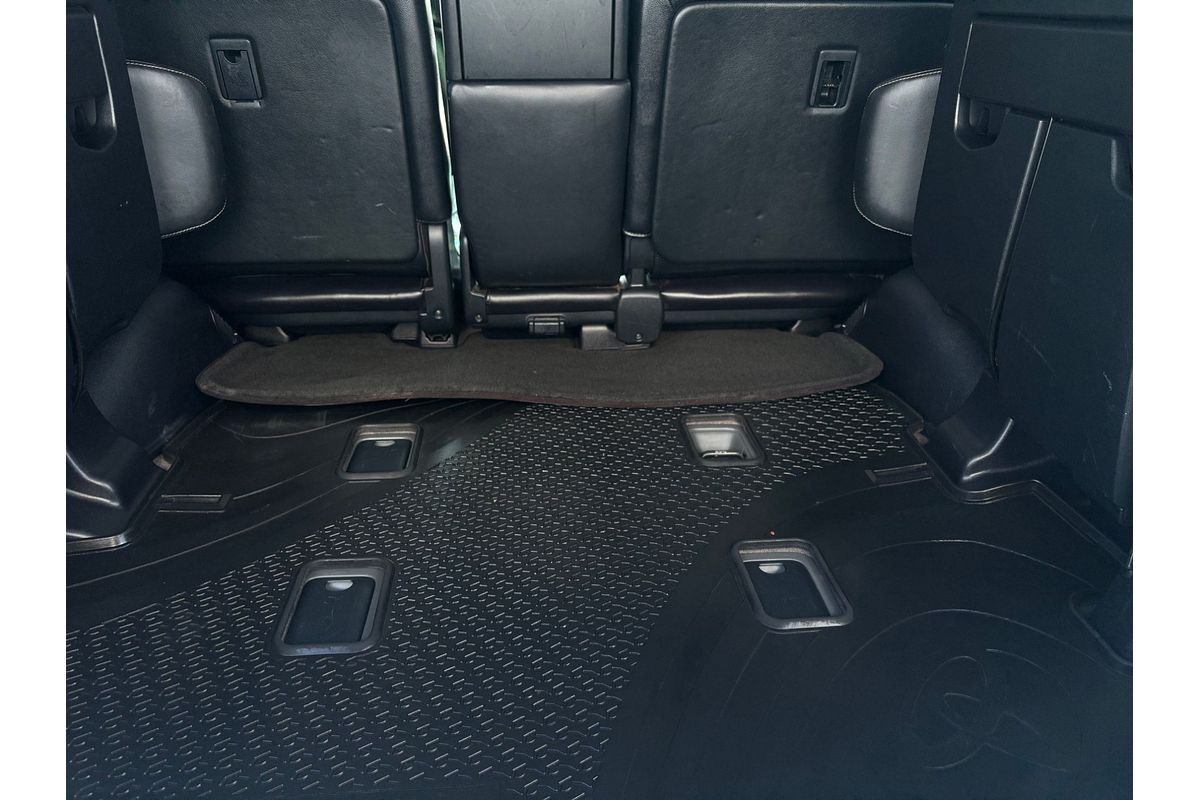 2015 Toyota Landcruiser Sahara URJ202R