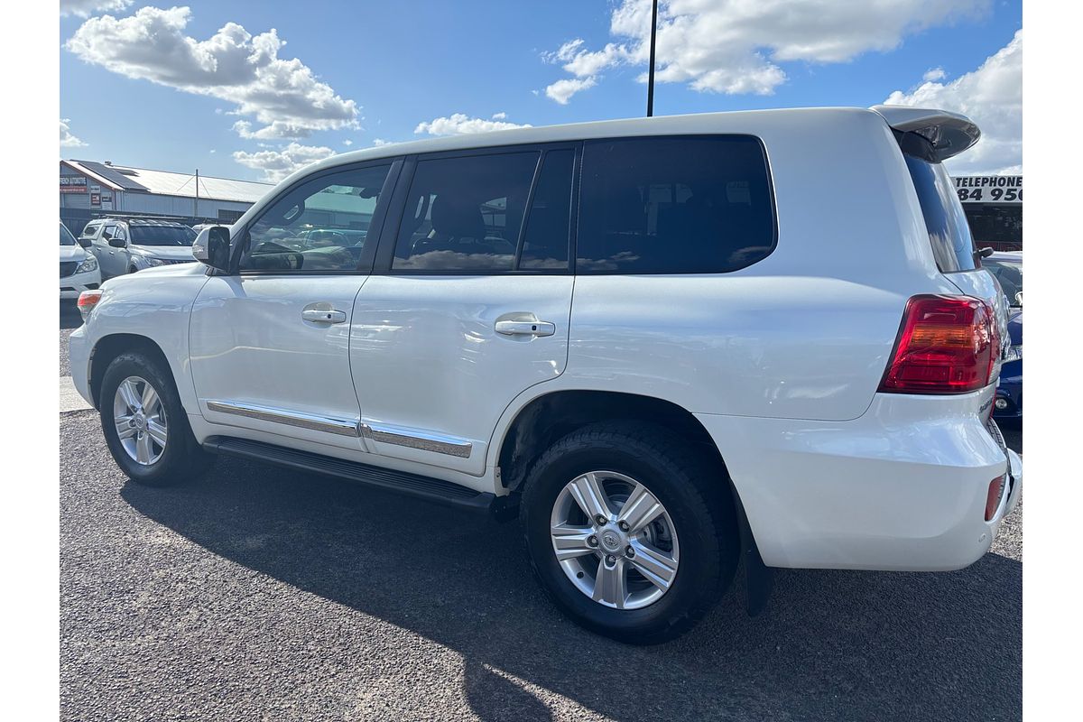 2015 Toyota Landcruiser Sahara URJ202R