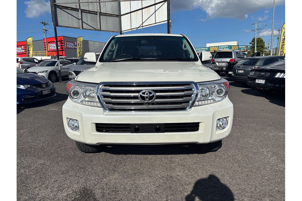 2015 Toyota Landcruiser Sahara URJ202R