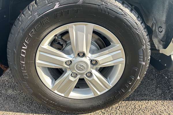 2015 Toyota Landcruiser Sahara URJ202R