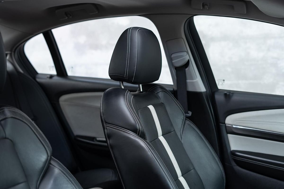 2013 Holden Calais V VF