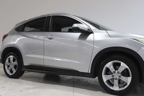 2015 Honda HR-V VTi-S