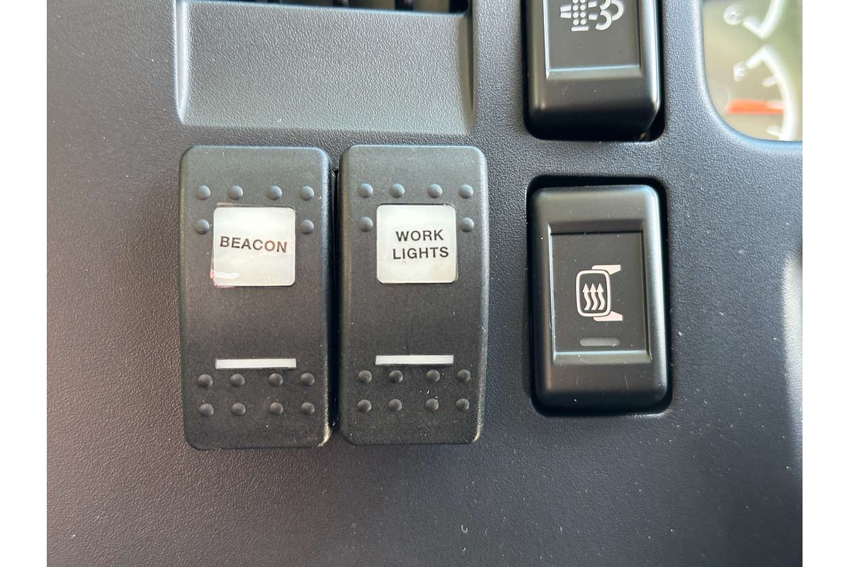 2023 Isuzu F Series NO ADBLUE 6x4 LWB