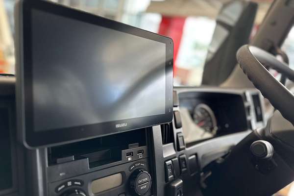 2023 Isuzu F Series NO ADBLUE 6x4 LWB