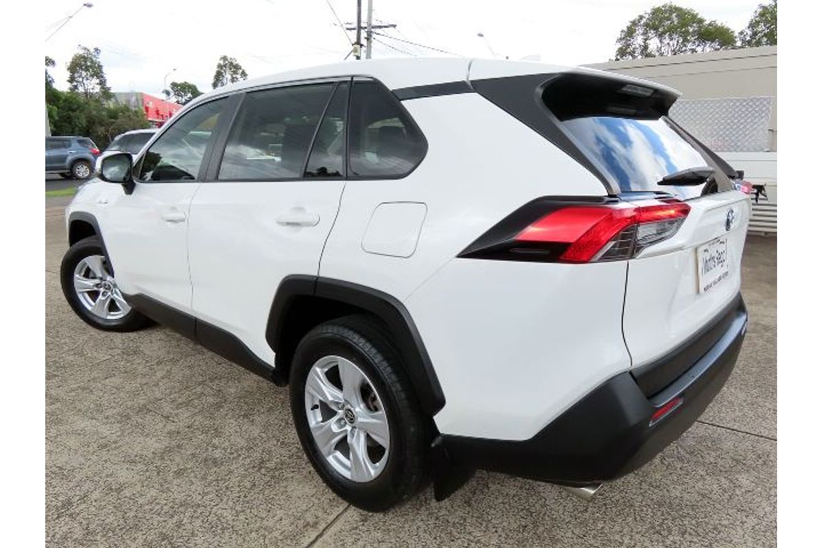 2020 Toyota RAV4 GX AXAH54R
