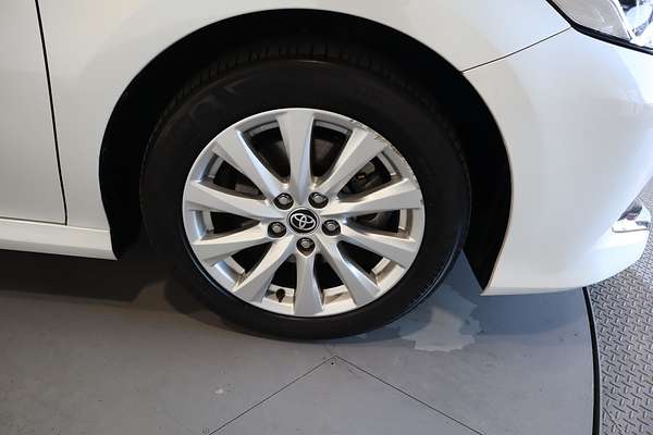 2020 Toyota Camry Ascent AXVH71R