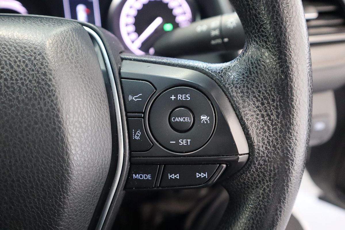 2020 Toyota Camry Ascent AXVH71R