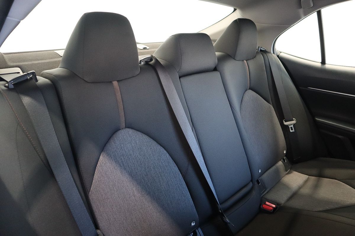 2020 Toyota Camry Ascent AXVH71R