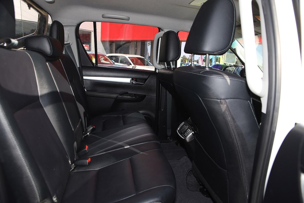 2019 Toyota Hilux SR5 GUN126R 4X4