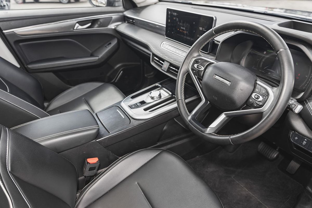 2022 GWM Haval Jolion Ultra Hybrid A01