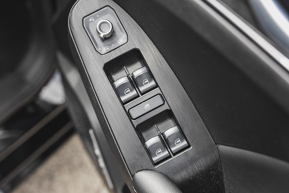 2022 GWM Haval Jolion Ultra Hybrid A01