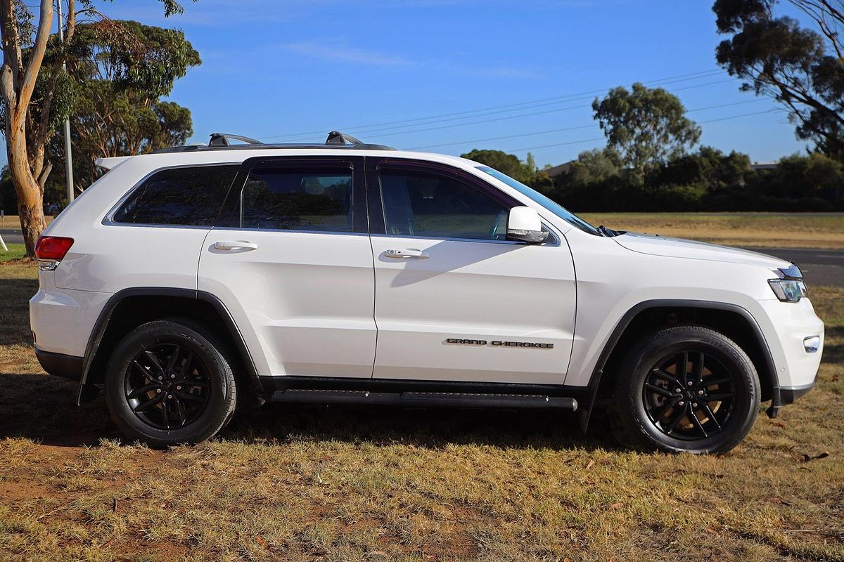 2019 Jeep Grand Cherokee Laredo WK
