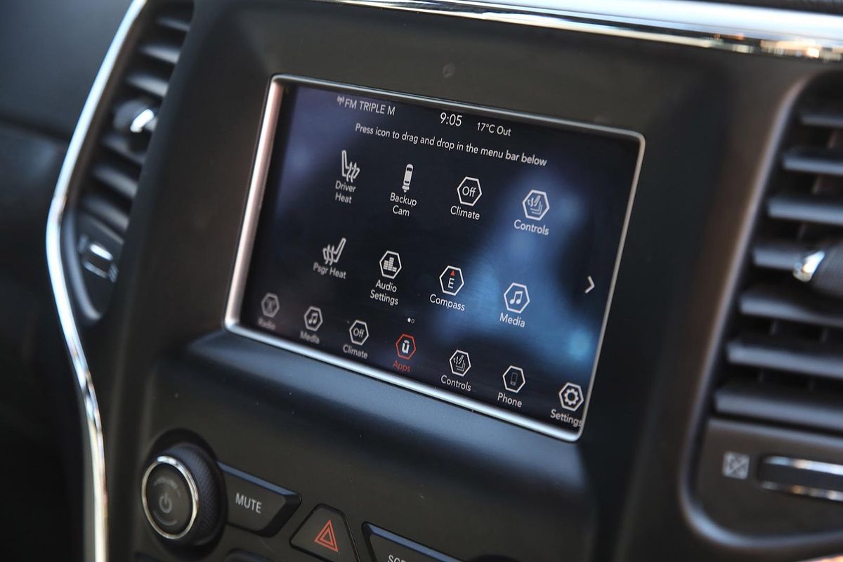 2019 Jeep Grand Cherokee Laredo WK