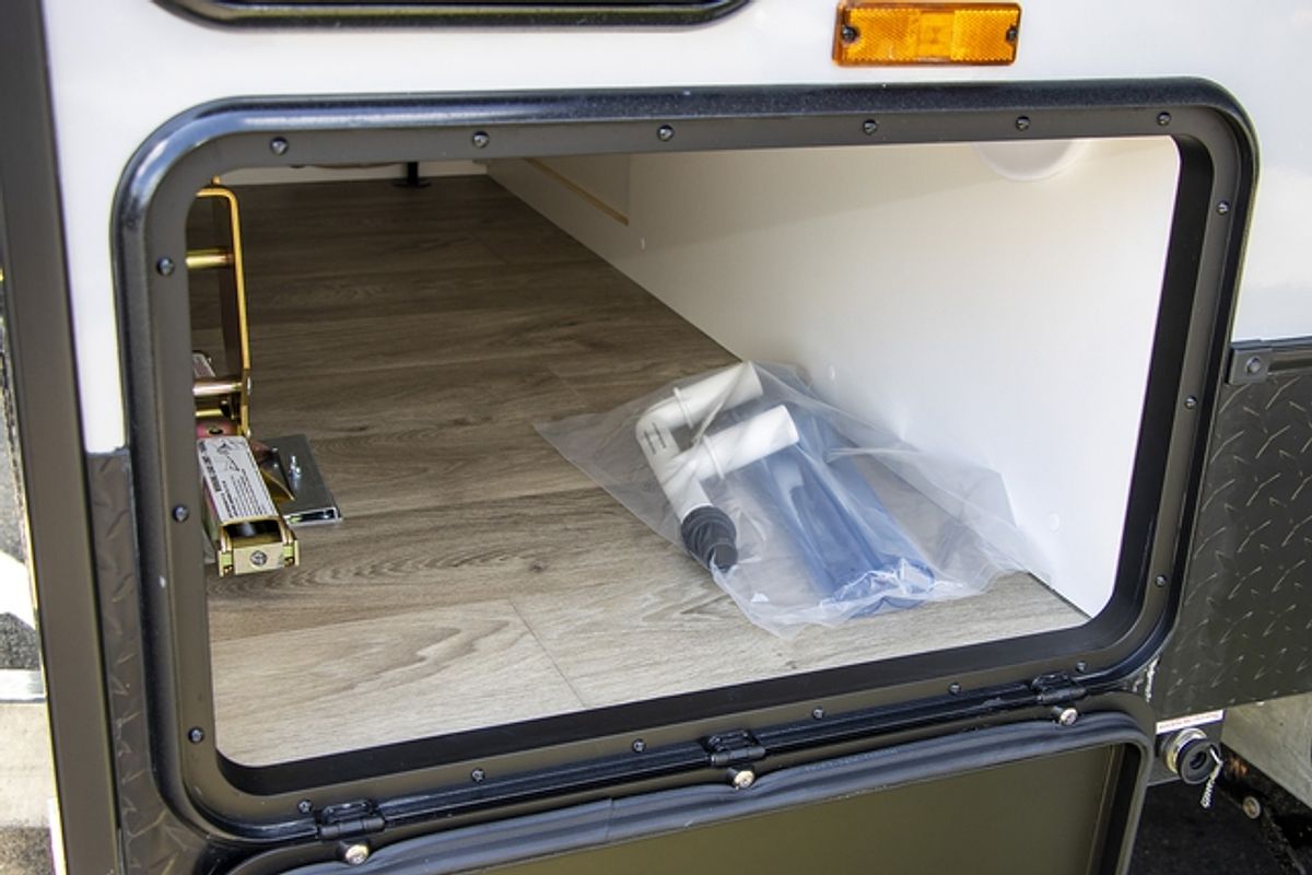 2024 Jayco BASE STATION CARAVAN 15.47-2.BS-MY25