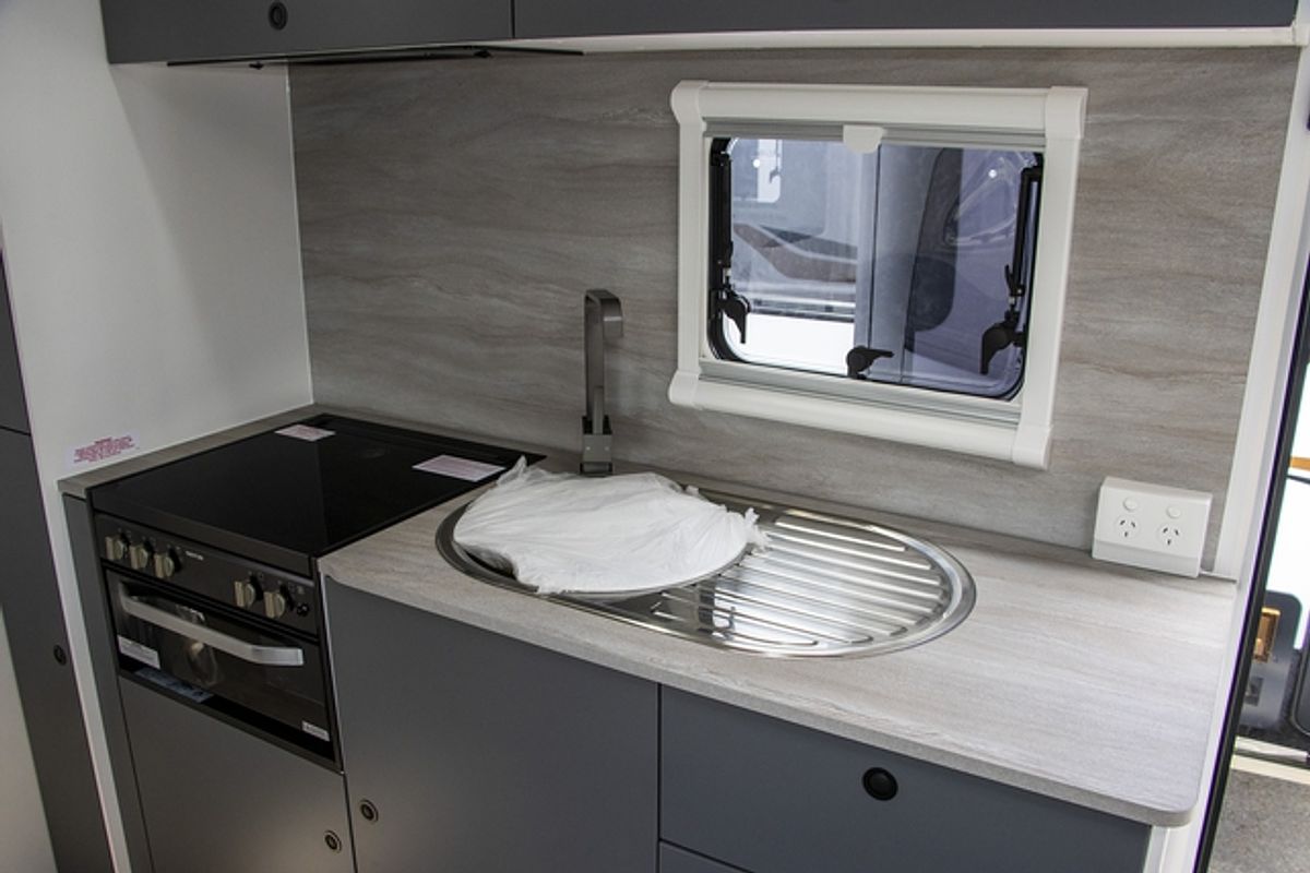 2025 Jayco STARCRAFT CARAVAN 19.61-3.BP.SC-MY25