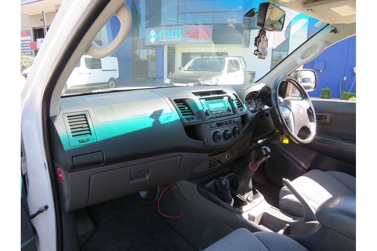 2013 Toyota Hilux SR KUN26R 4X4