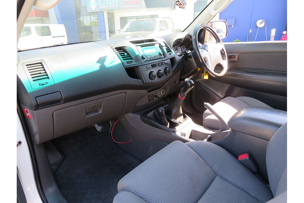 2013 Toyota Hilux SR KUN26R 4X4