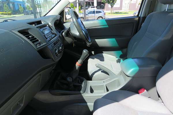 2013 Toyota Hilux SR KUN26R 4X4