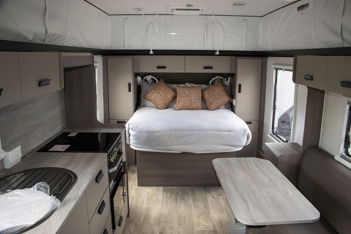 2025 Jayco ALL TERRAIN POPTOP 17.55-8.AT-MY24