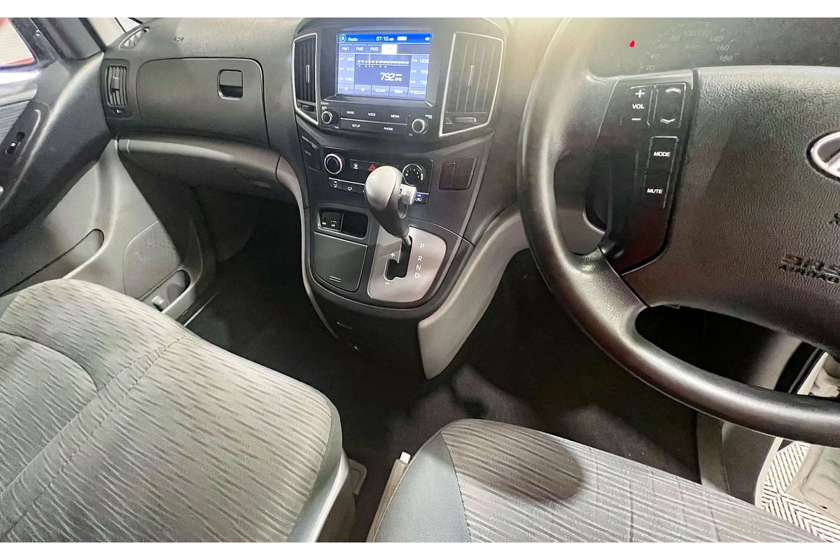 2016 Hyundai iLoad TQ3-V Series II