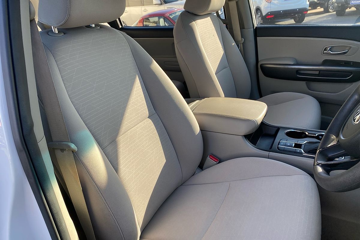 2018 Kia Carnival S YP