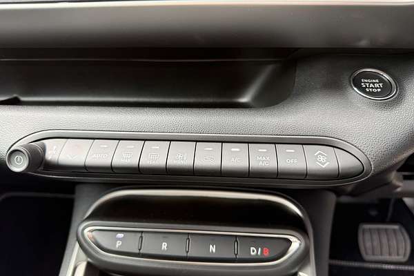 2024 Jeep Avenger Limited JJ