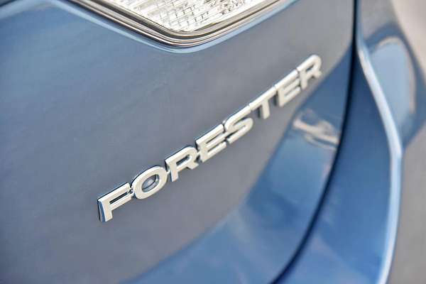 2019 Subaru Forester 2.5i-S S5