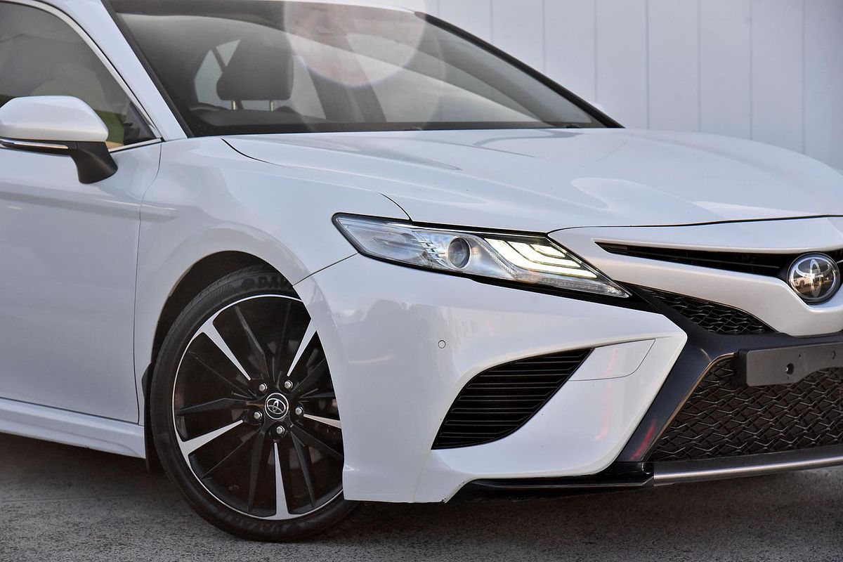2019 Toyota Camry SX GSV70R