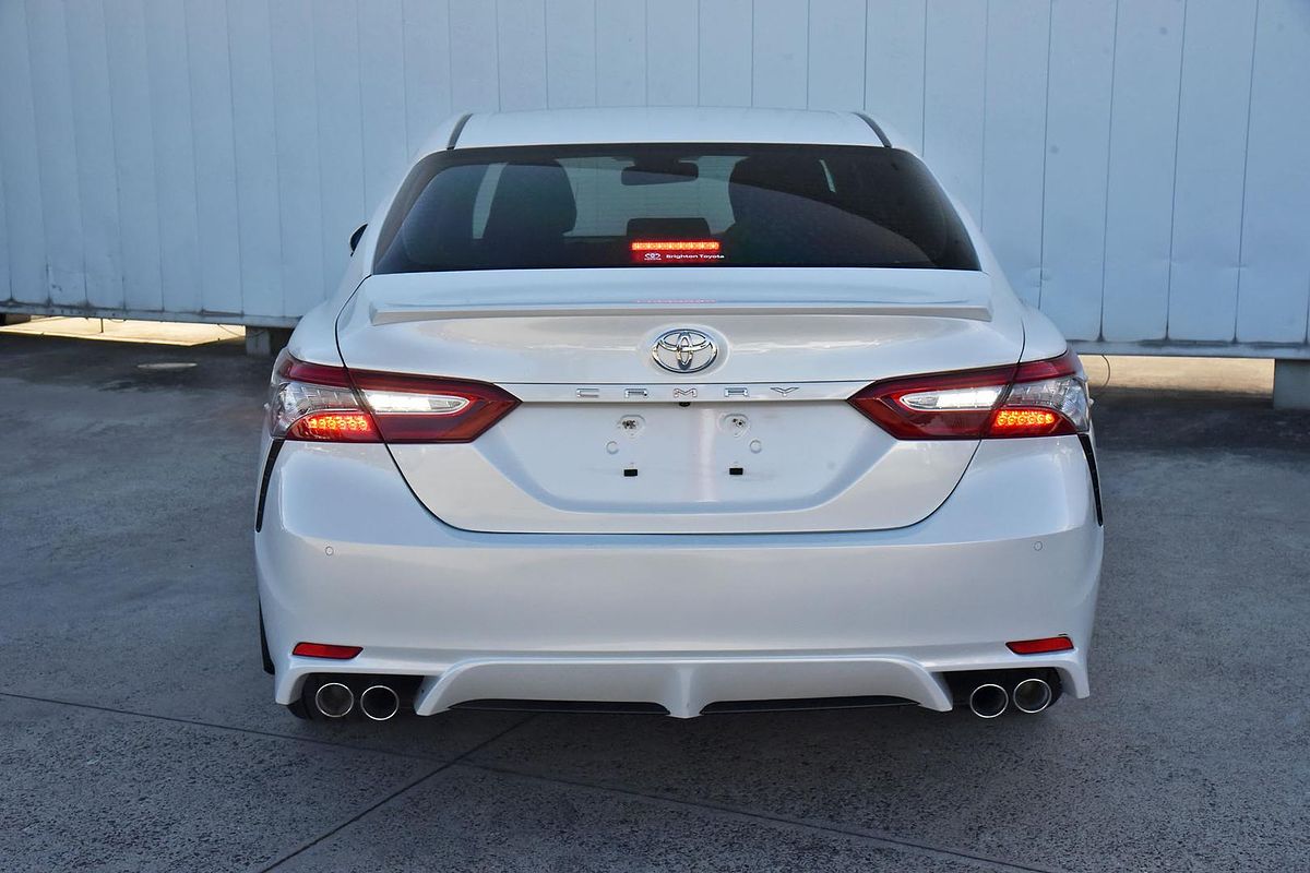 2019 Toyota Camry SX GSV70R