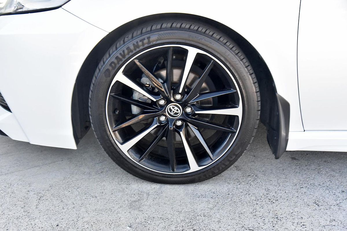 2019 Toyota Camry SX GSV70R