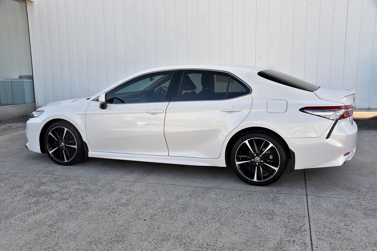 2019 Toyota Camry SX GSV70R
