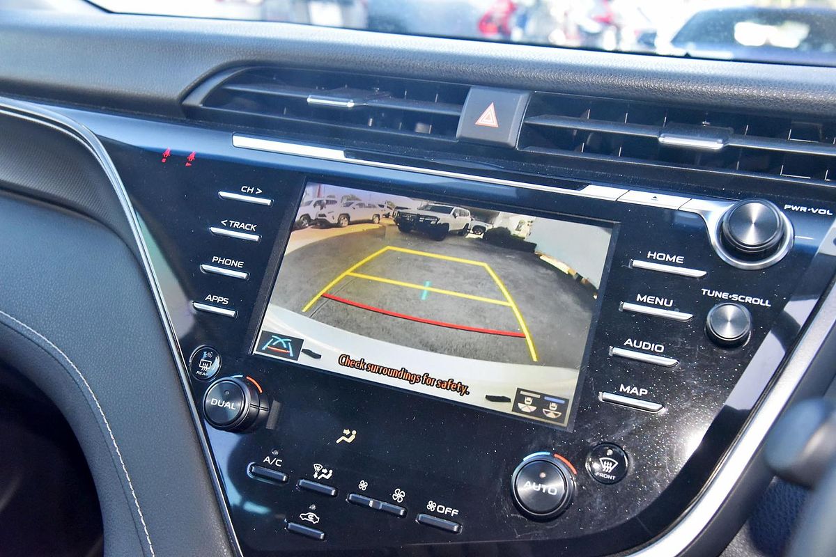 2019 Toyota Camry SX GSV70R