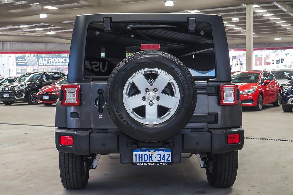 2017 Jeep Wrangler Unlimited Sport JK