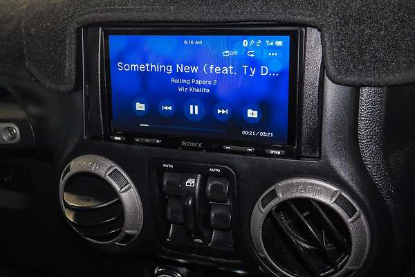 2017 Jeep Wrangler Unlimited Sport JK