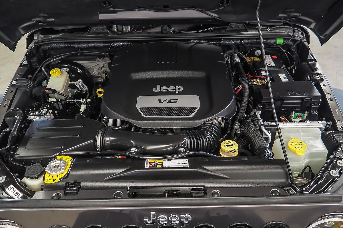 2017 Jeep Wrangler Unlimited Sport JK
