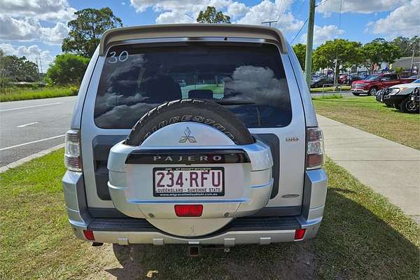 2010 Mitsubishi Pajero GLX NT
