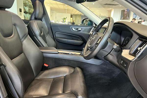 2019 Volvo XC60 D4 Inscription