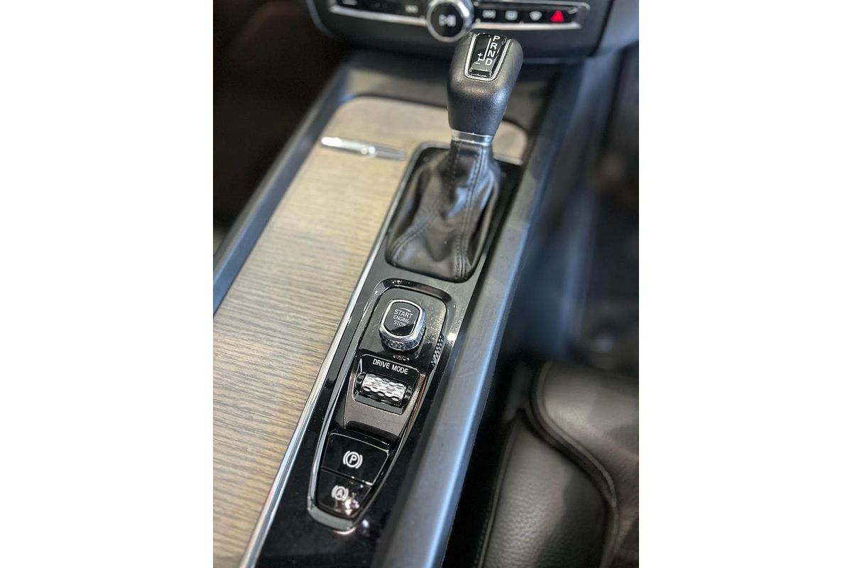 2019 Volvo XC60 D4 Inscription