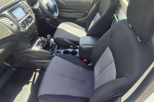 2022 Mitsubishi Triton GLX MR Rear Wheel Drive