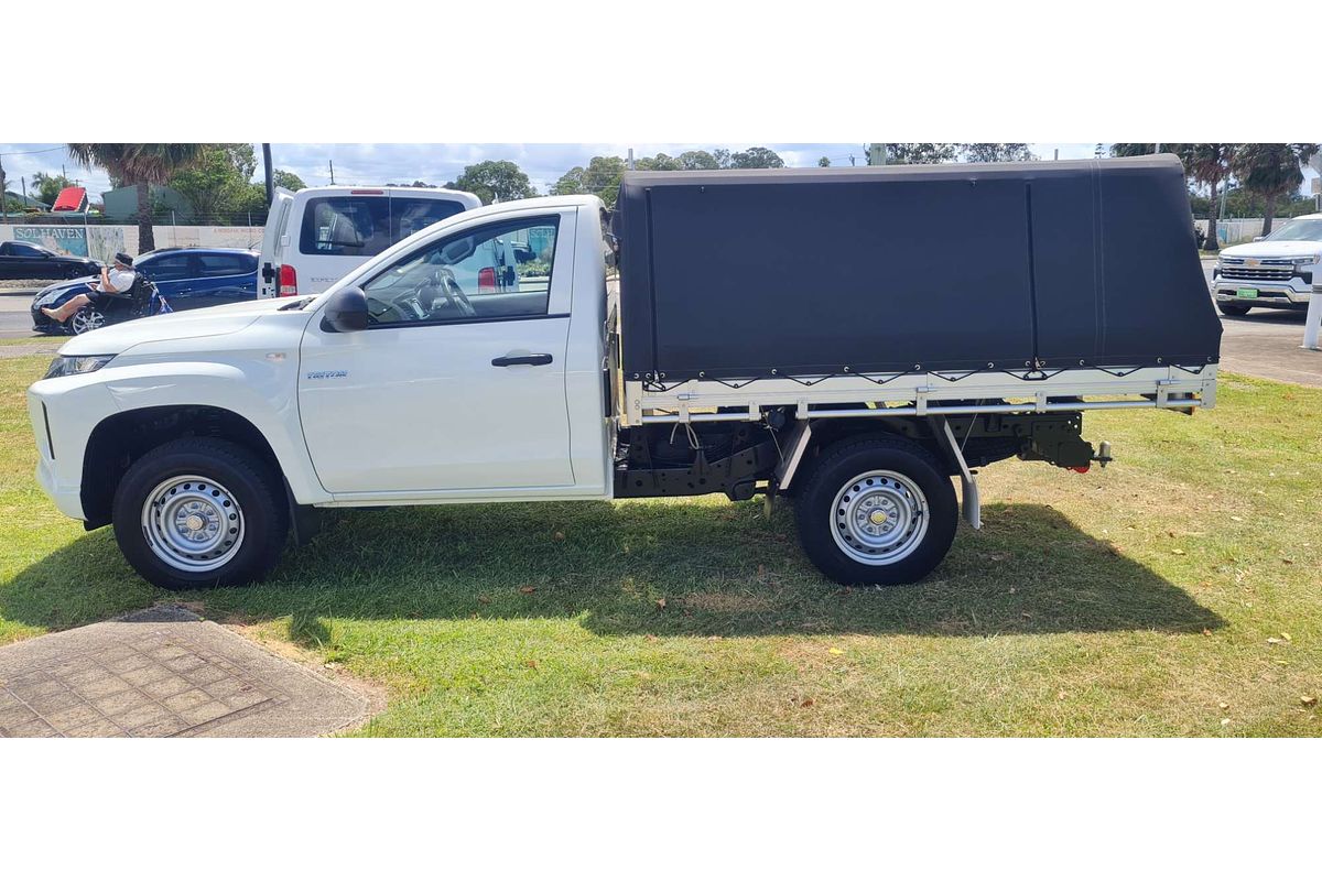 2022 Mitsubishi Triton GLX MR Rear Wheel Drive