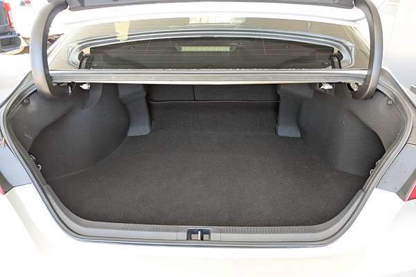 2020 Toyota Camry Ascent Sport AXVH71R