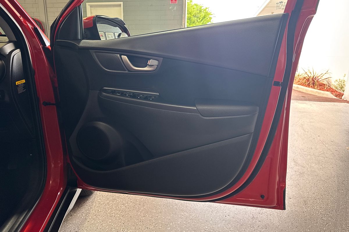 2017 Hyundai Kona Active OS