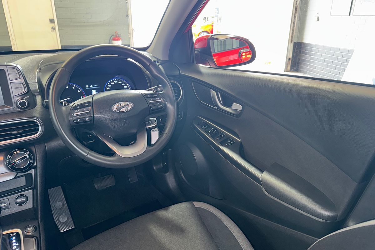 2017 Hyundai Kona Active OS