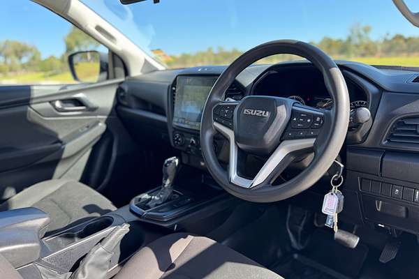 2021 Isuzu D-MAX SX High Ride Rear Wheel Drive
