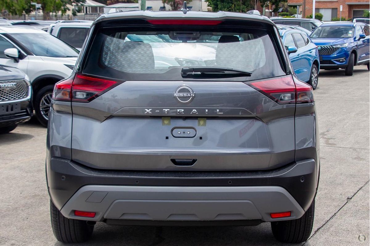 2025 Nissan X-TRAIL ST T33