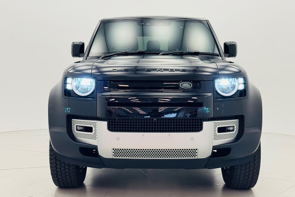 2024 LAND ROVER DEFENDER 90 P300 S (221kW) 8 SP AUTOMATIC 3D WAGON T4 