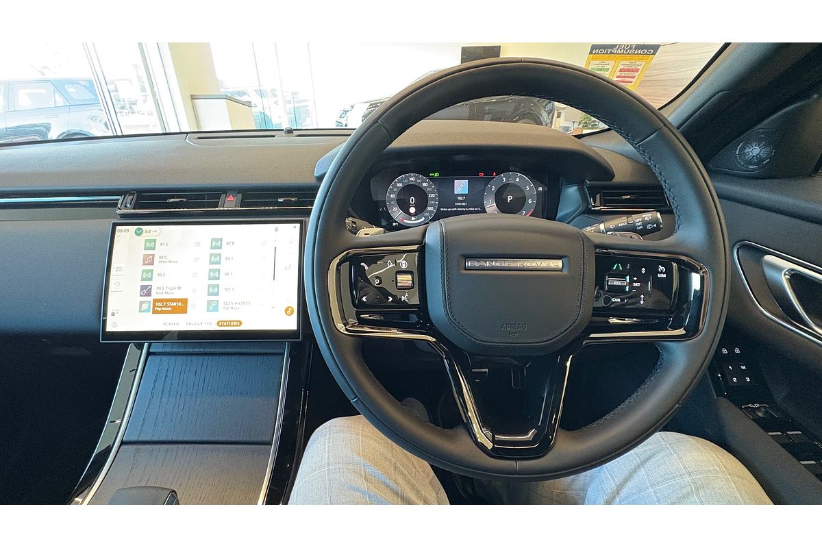 2024 Land Rover Range Rover Velar P250 Dynamic SE L560
